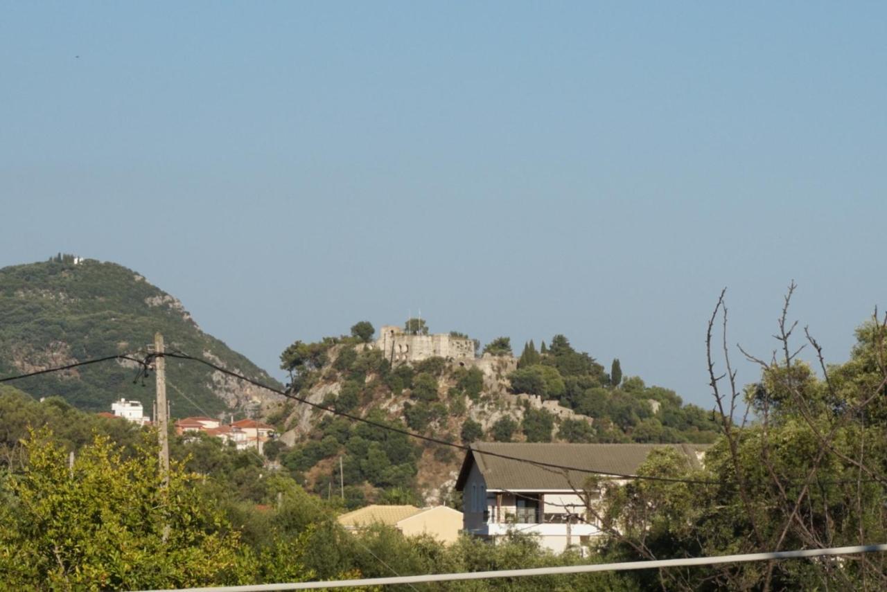 Villa Nikolaou Parga Exterior foto