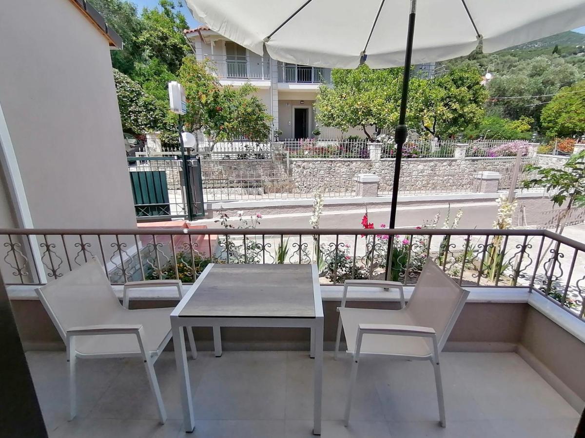 Villa Nikolaou Parga Exterior foto