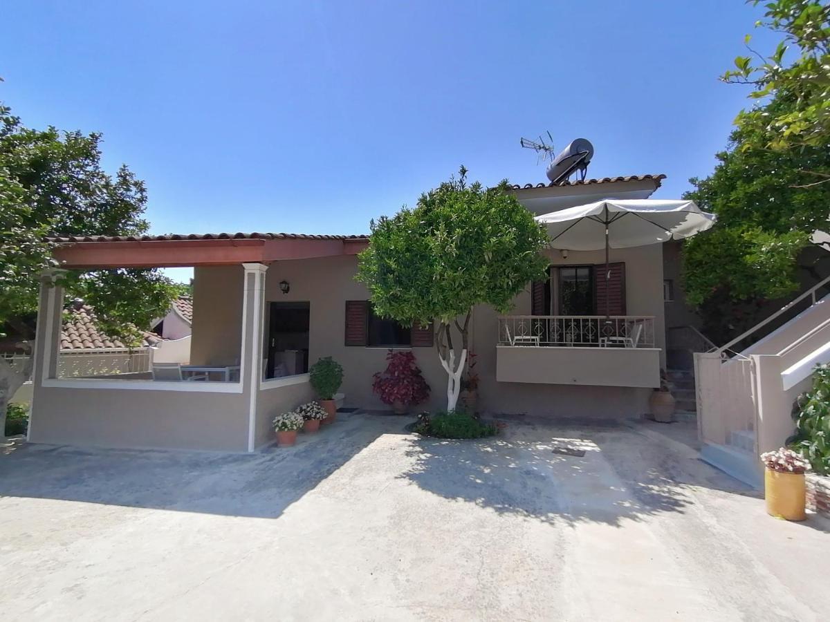 Villa Nikolaou Parga Exterior foto